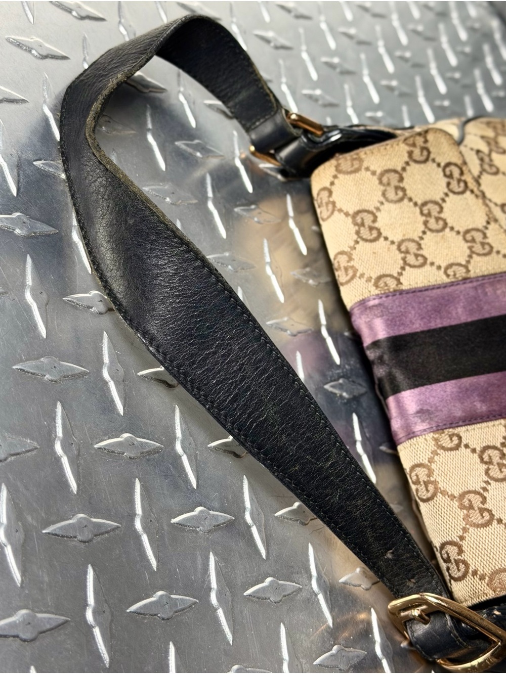 Gucci Vintage 1955 Horsebit Canvas GG Shoulder Bag in Brown/Purple - Picture 7 of 11